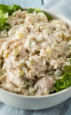 Mediterranean Chicken and White Bean Salad